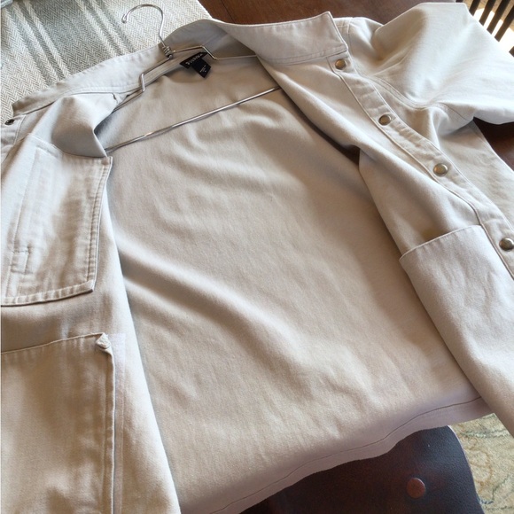 Classic Lg Eileen Fisher canvas neutral jacket - Picture 8 of 8